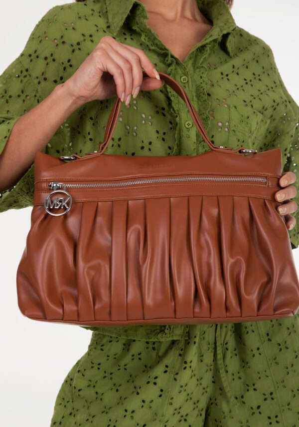 Borsa a mano arricciata