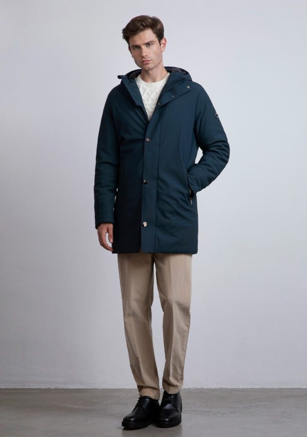 Parka tecnico con cappuccio