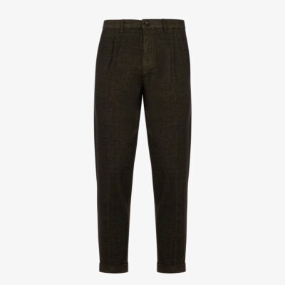 Pantalone regular pince tinto capo
