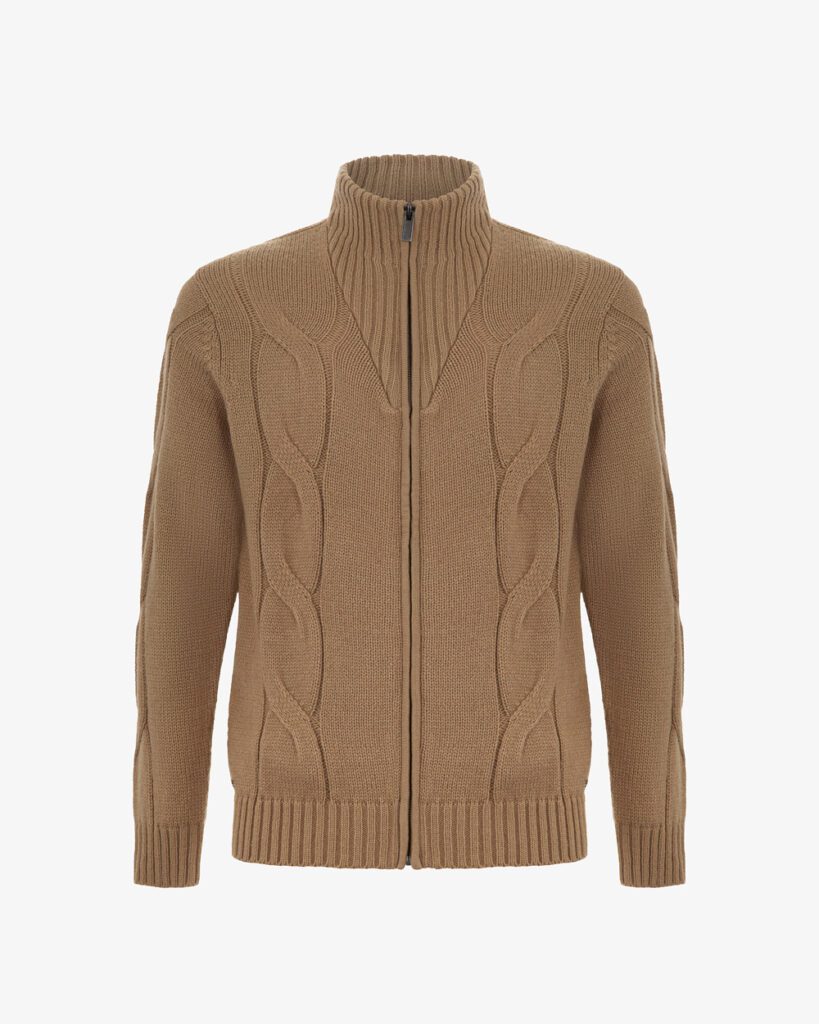 Lupetto apertura zip con trecce