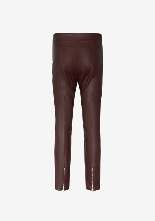 Pantalone in pelle con pence e zip laterale