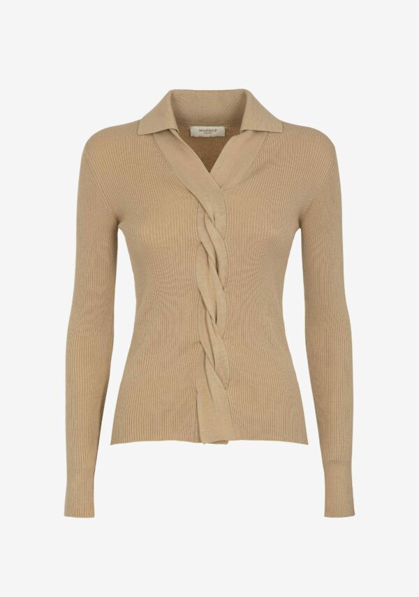 Maglia a coste con treccia