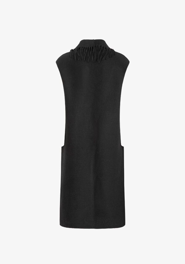 Gilet con tasconi e frange